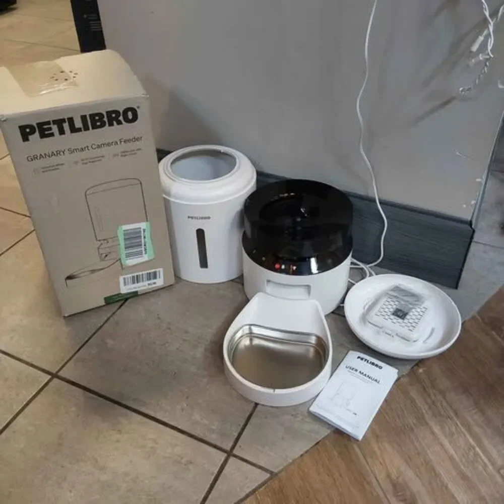Petlibro Granary Smart automatic Feeder with Camera PLAF 203-V0002 WHITE color